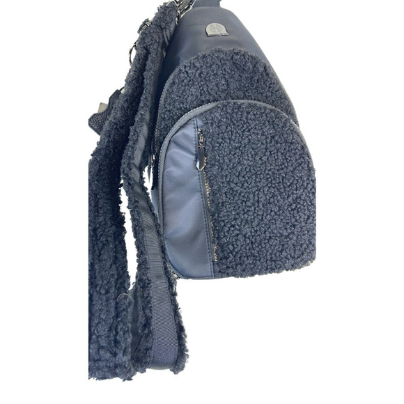 House Of Harlow 1960 Liberty‎ S ling Bag NWT - Picture 3 of 7